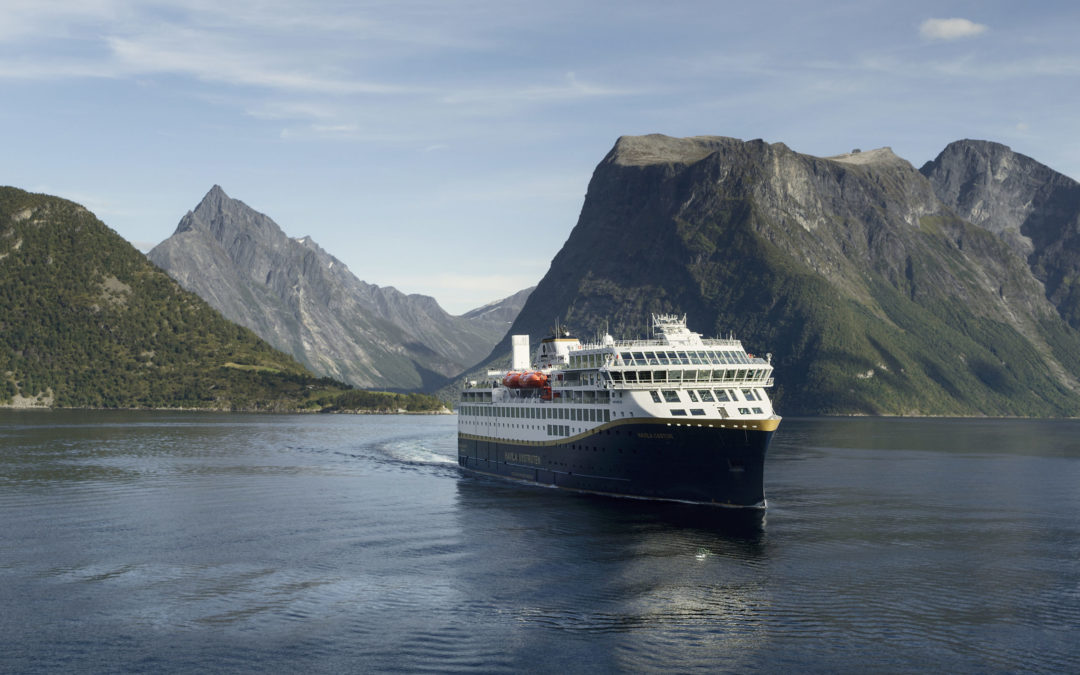 Mit dem Postschiff an Norwegens Küste